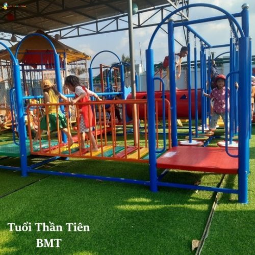 Khu vưi chơi ứng dụng mầm non